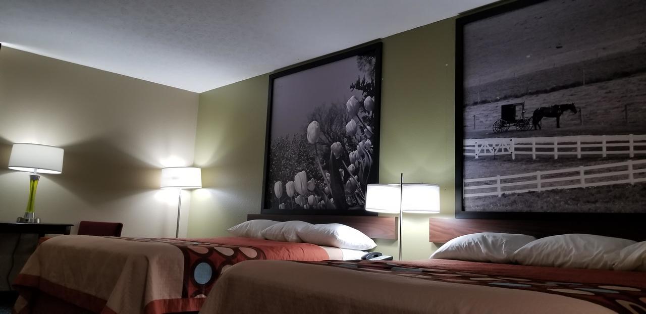 ซูเปอร์ 8 บาย วินด์แฮม เบลล์ฟองเทน Hotel Bellefontaine ภายนอก รูปภาพ