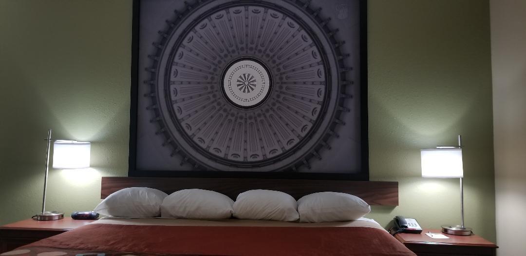 ซูเปอร์ 8 บาย วินด์แฮม เบลล์ฟองเทน Hotel Bellefontaine ภายนอก รูปภาพ